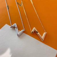 [Aethel jewelry]VOLTE UPSIDE DOWN NECKLACE