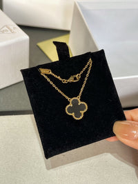 [Aethel jewelry]CLOVER ROCK CRYSTAL ROSE GOLD NECKLACE