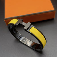 [Aethel jewelry]CLIC HM SO BLACK YELLOW BRACELET